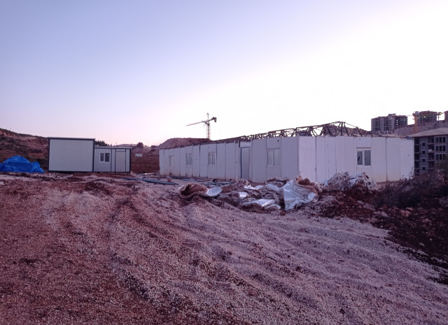 PAZARCIK DEPREM BÖLGESİ PERSONEL PREFABRİK 